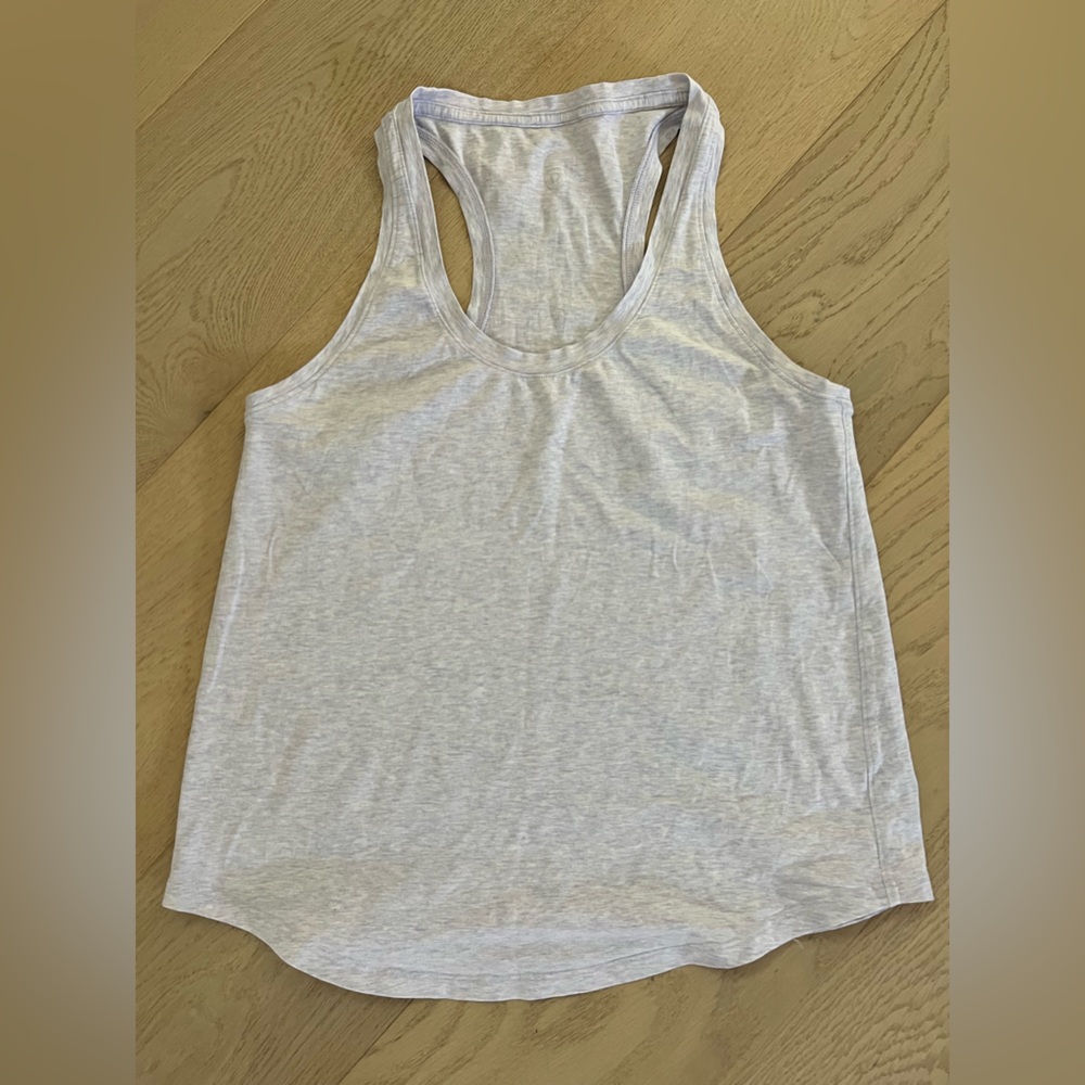 Lululemon tank